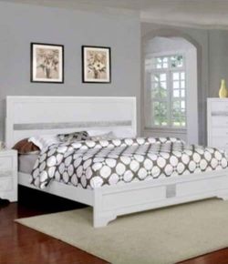 Queen sized bed frame 