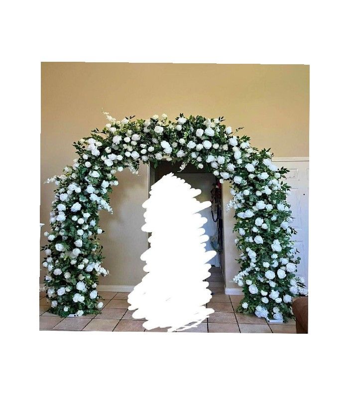 remember own Dreamy Wedding Styling – With Beautiful Flower Arrangements
