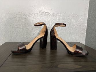 Chinese Laundry Tortoise Block Heel Sandals Size 5.5