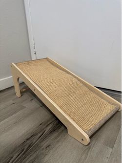 Sisal Cat Scratcher Ramp