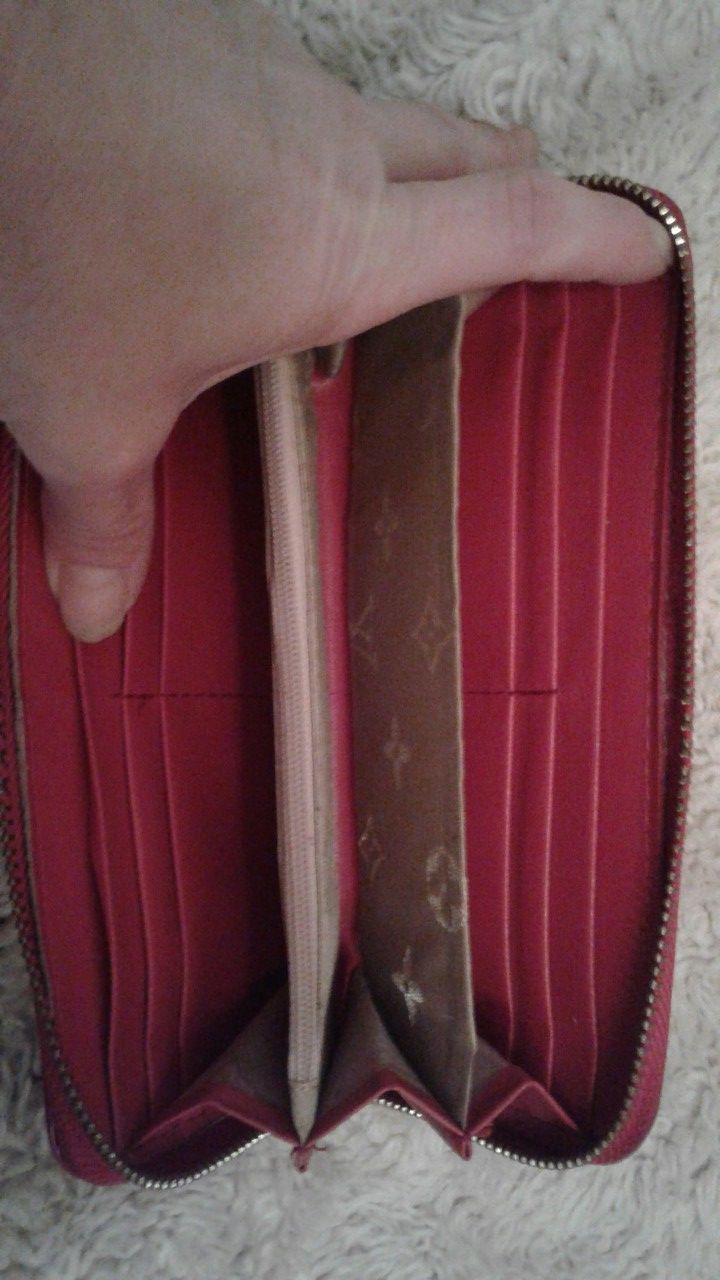 Louis Vuitton Wallet