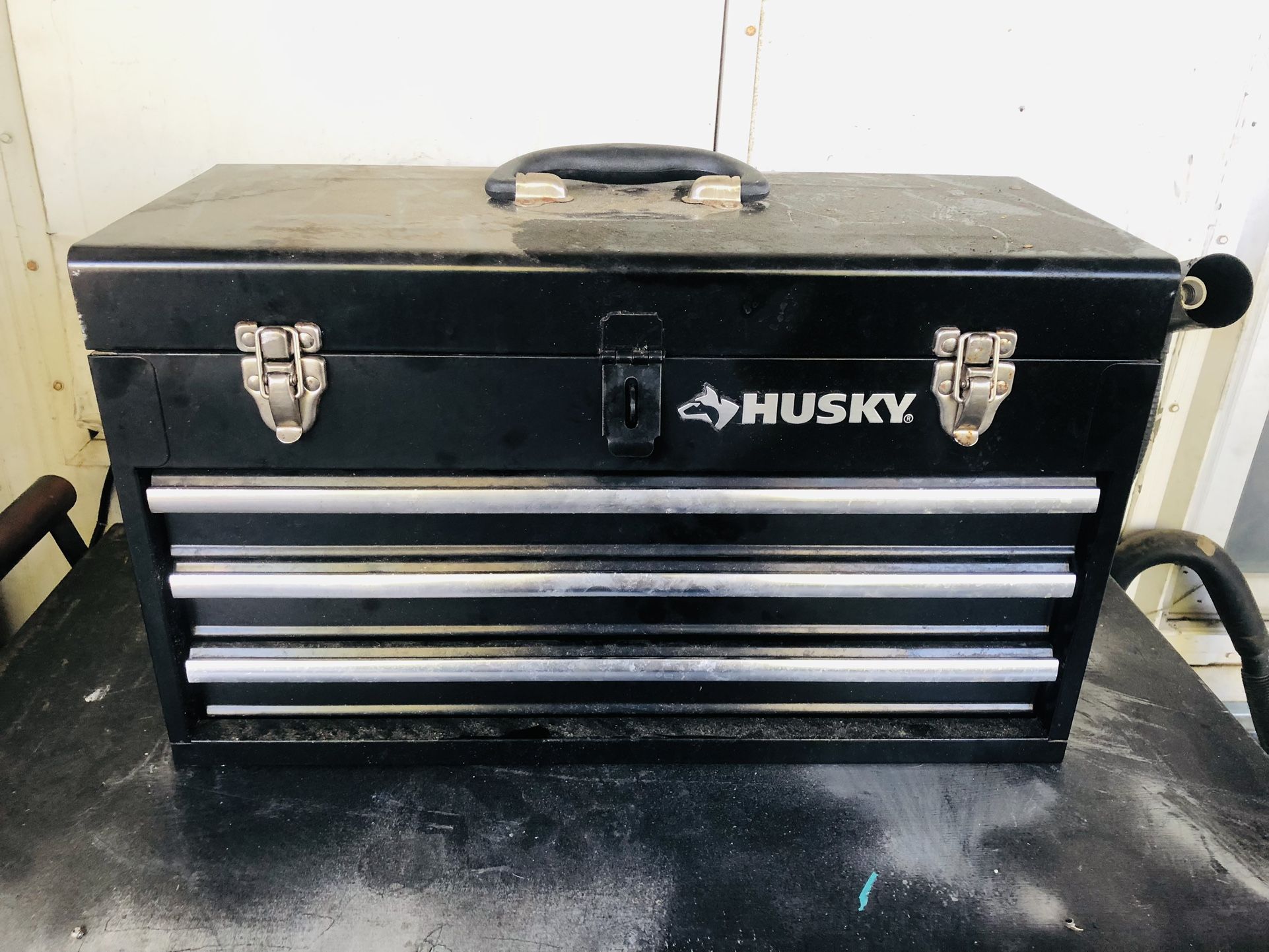 Husky Tool Box for Sale in Rialto, CA OfferUp