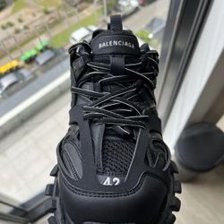 Balenciaga tracks