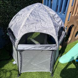 Hiccapop Playpen Outdoor / Indoor Excellent Condition