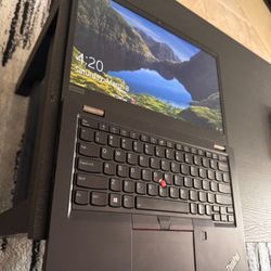 Lenovo ThinkPad T14 Gen 1 20UD003JUS 14" Notebook