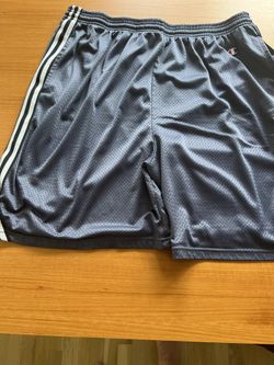 Men’s Short Size 2 Xl Champion, Medium Gray