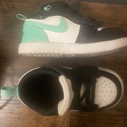 Sneakers / Jordan 