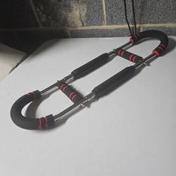 Saker Twister Arm Trainer – Brand New