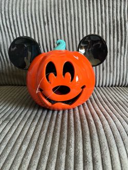 Mickey pumpkin