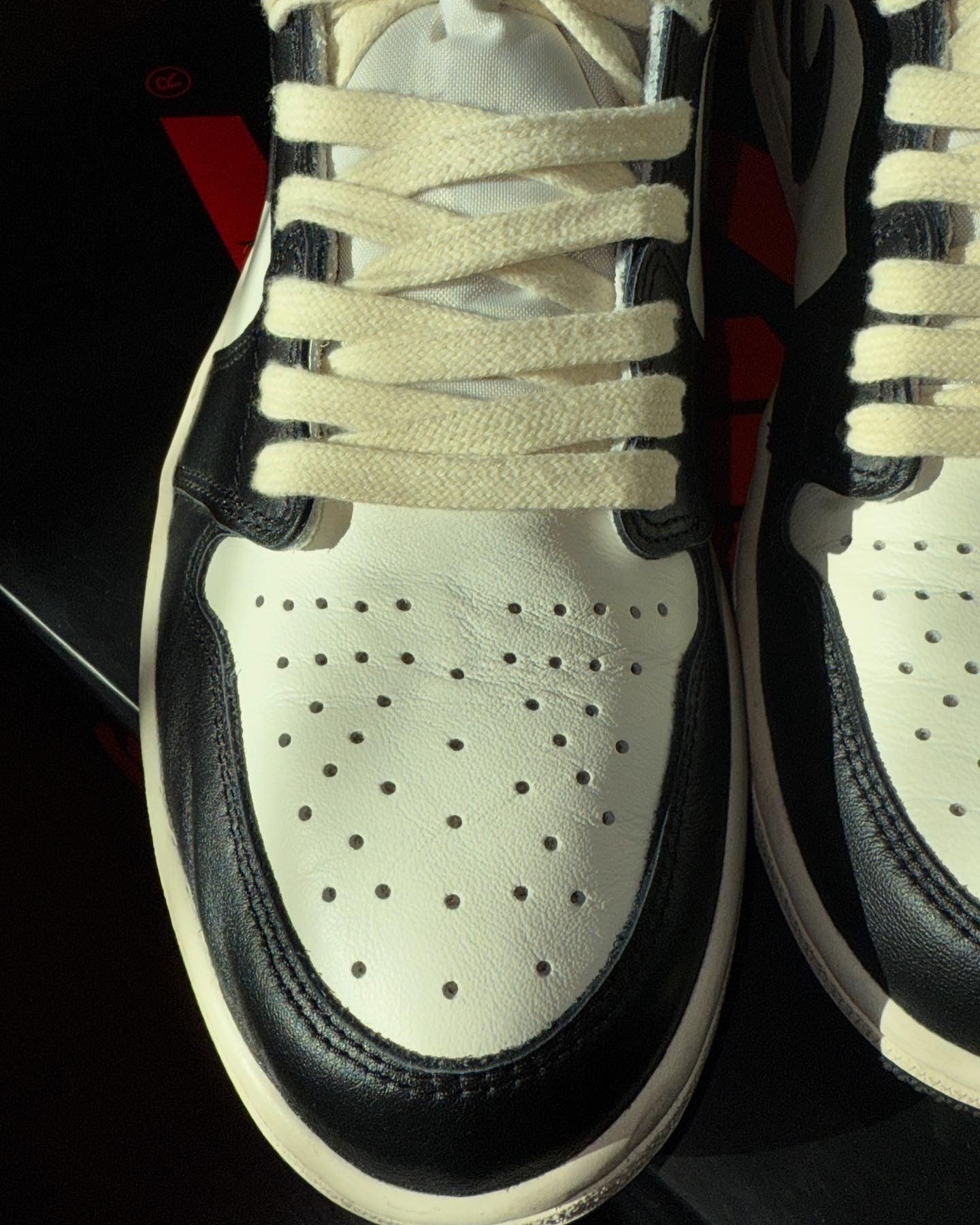 Jordan 1 Retro OG High Dark Mocha Size 10.5 OG ALL