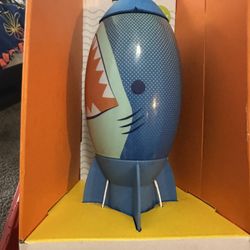 Shark Rocket Dive Toy