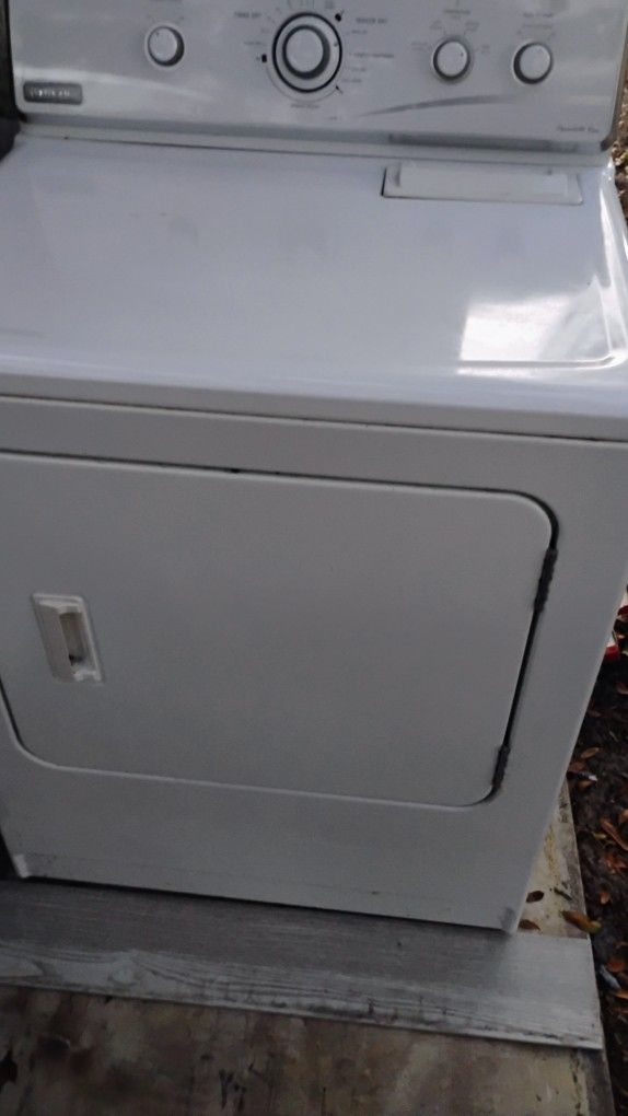 Maytag Dryer 125$