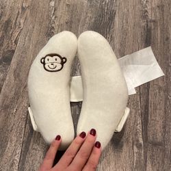 Newborns/toddler Head support $5 4 each 1 
