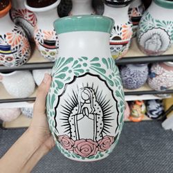 Virgencita Flower Vase💚🌹 NOW $35‼️