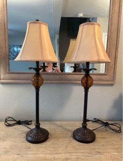 Set of 2 Pineapple Table Lamps