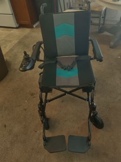 Electric wheelchair