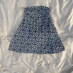 Small black and white cinched midi skirt