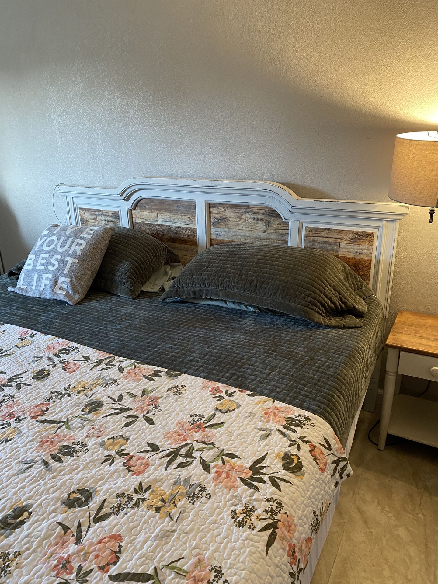 Head Board