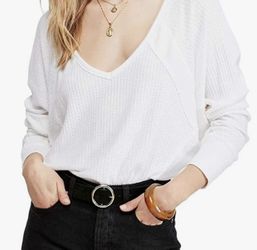 We The Free, knit sweater V-Shape, medium