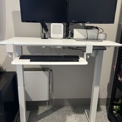 Vari Desk Plus Acer LCD Monitors 