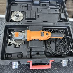 Cutting Edge Saw/Case