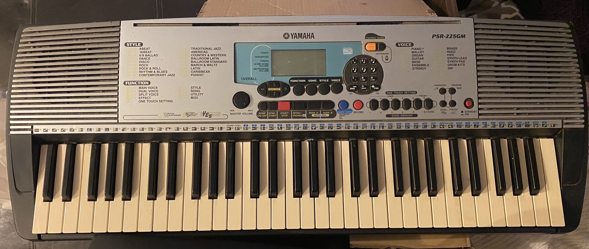 Electric Keyboard Yamaha PSR 225-GM