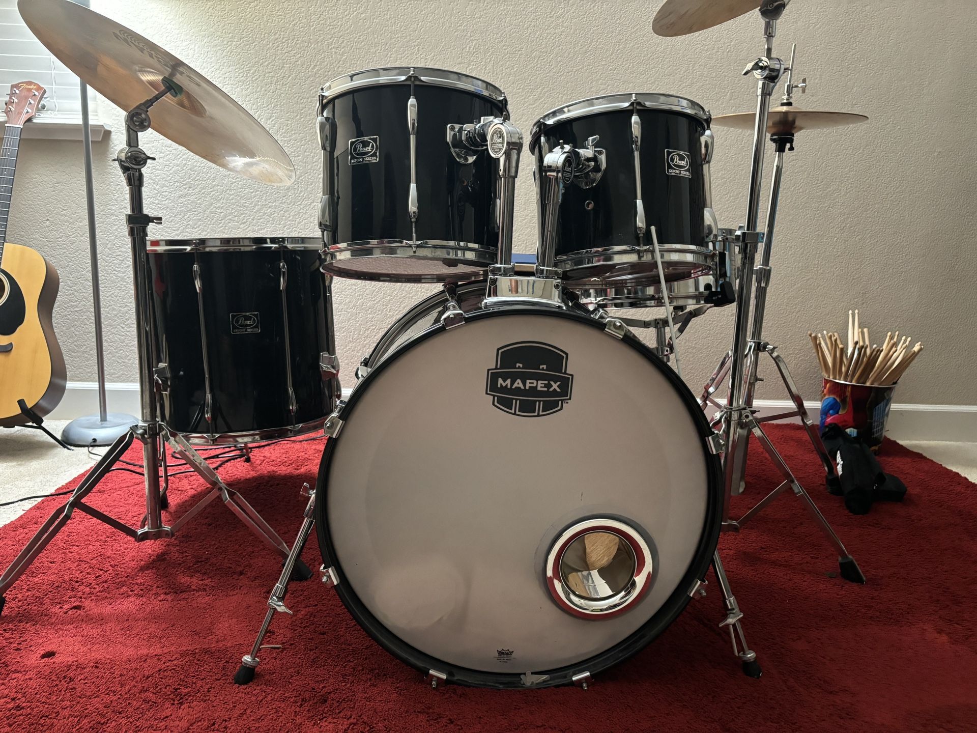 High-Quality Pearl Drum Set for Sale – Great Condition!