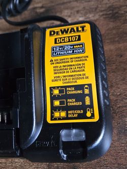 Dewalt battery charger (DCB107)