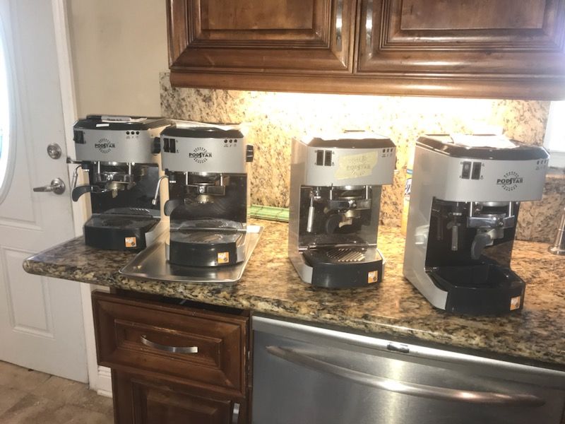 4 coffee machines Italian pod star Sgl to repair or for parts
