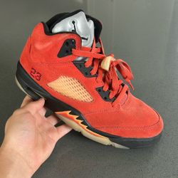 Jordan 5’s Dunk on mars