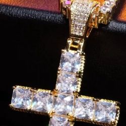 18k Gold-Plated cross pendant NEW