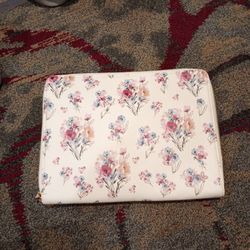 Matilda Jane Electronic Pouch