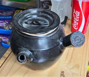 Vintage Chinese teapot