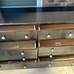 6 Drawer Dresser 