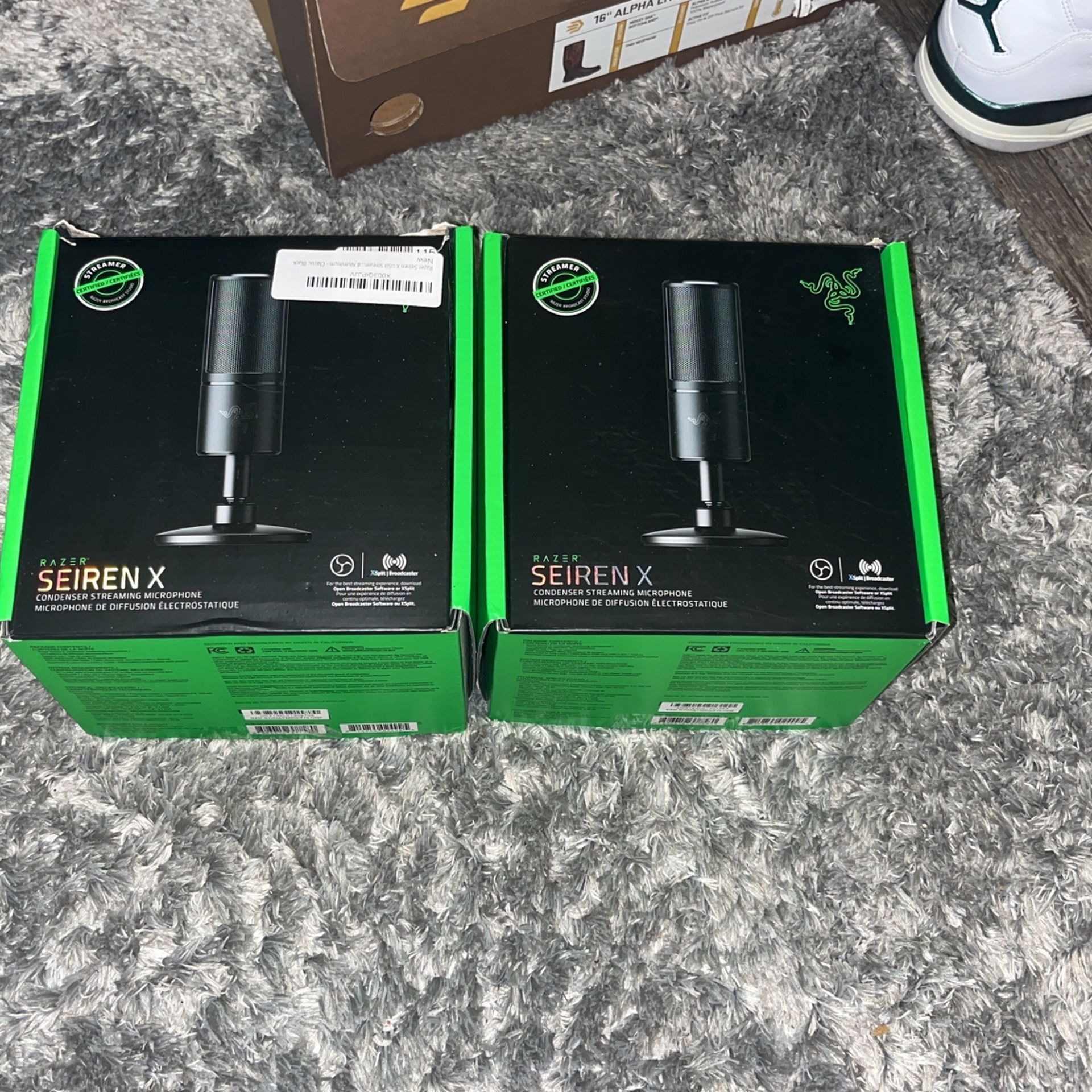 Razer Seiren X Condenser Streaming Microphone