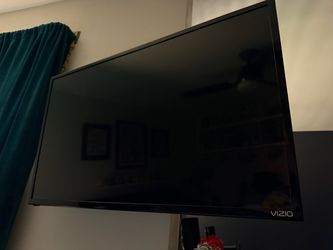 Vizio 32” TV – $40
