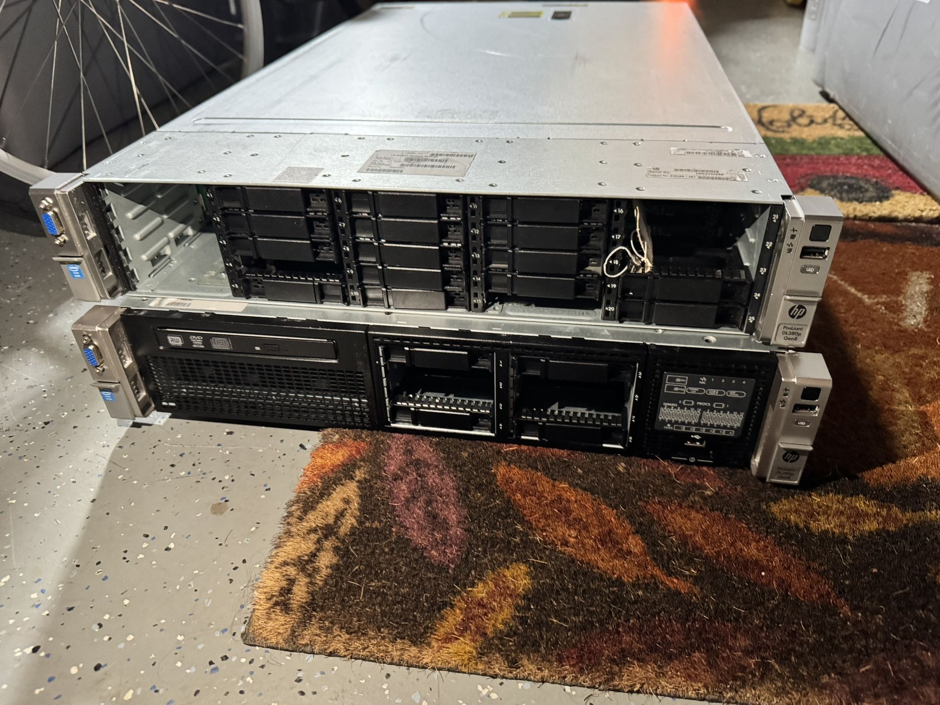 HP DL380P Gen8