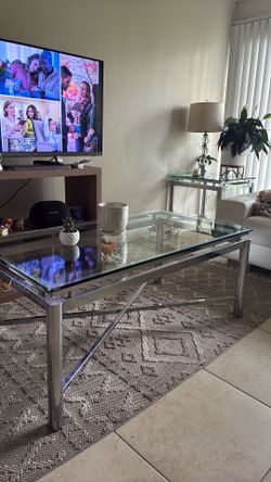 Vendo estas lindas mesas
