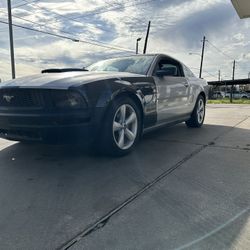 2006 Ford Mustang
