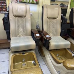 Pedicure Chairs 