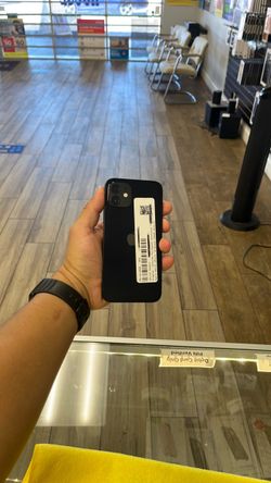 iPhone 12 128GB UNLOCKED