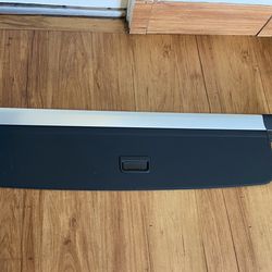 Land rover cargo cover