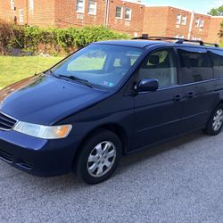 2003 Honda Odyssey with leather seats