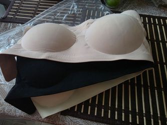 Women strapless bras