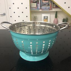 Large Colander