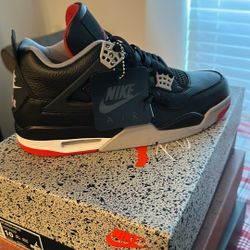 Jordan Retro 4 