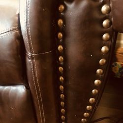 Leather Love seat recliner