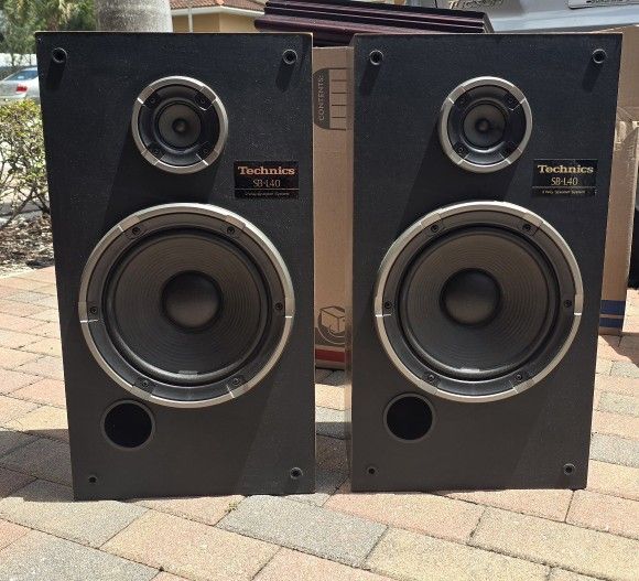 Technics SB-L40 Speakers