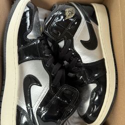 Air Jordan Mid SE