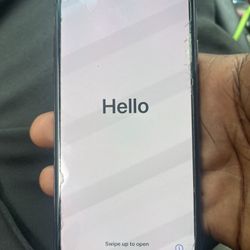 Apple Unlocked IPHONE X Any Carrier 